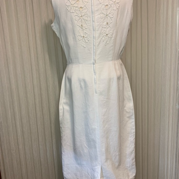 Vintage Linen White Dress - Unmarked - Women’s Size 10 12 - Embroidery Filigree - Picture 7 of 11